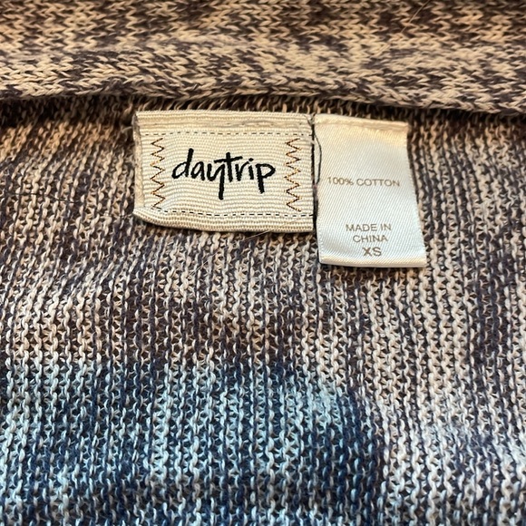 Cardigan - Picture 2 of 3